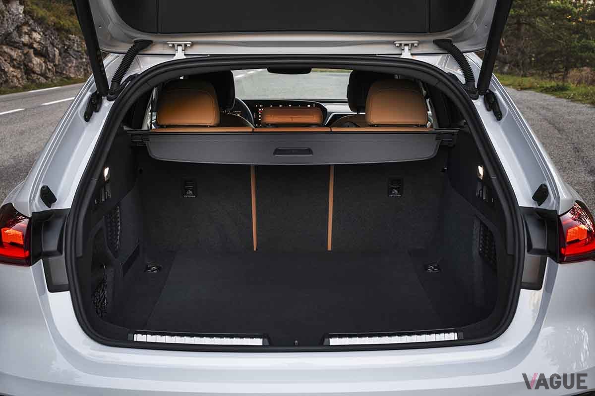 アウディ新型「A5アバント TDI quattro」の荷室