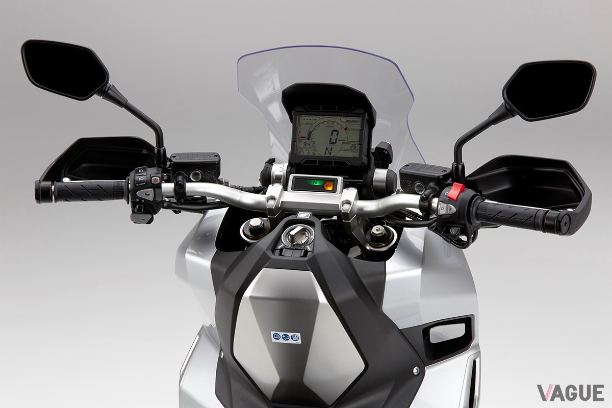 ホンダ「X-ADV」