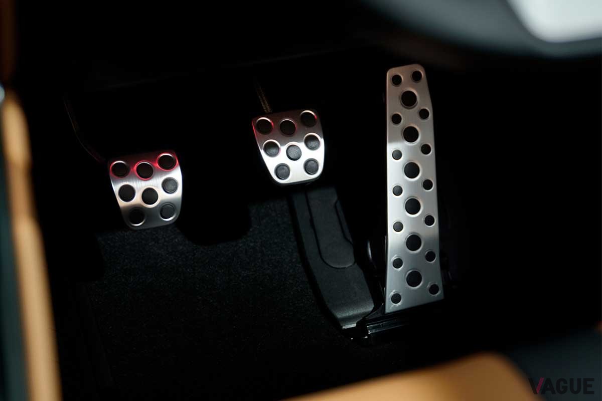 レクサスLBXの高性能版 レクサス「LBX “MORIZO RR”」には6速MTの設定がある