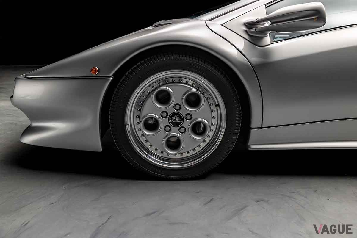 オークションに出品された1994年式ランボルギーニ「ディアブロVT」(c)2024 Courtesy of RM Sotheby's