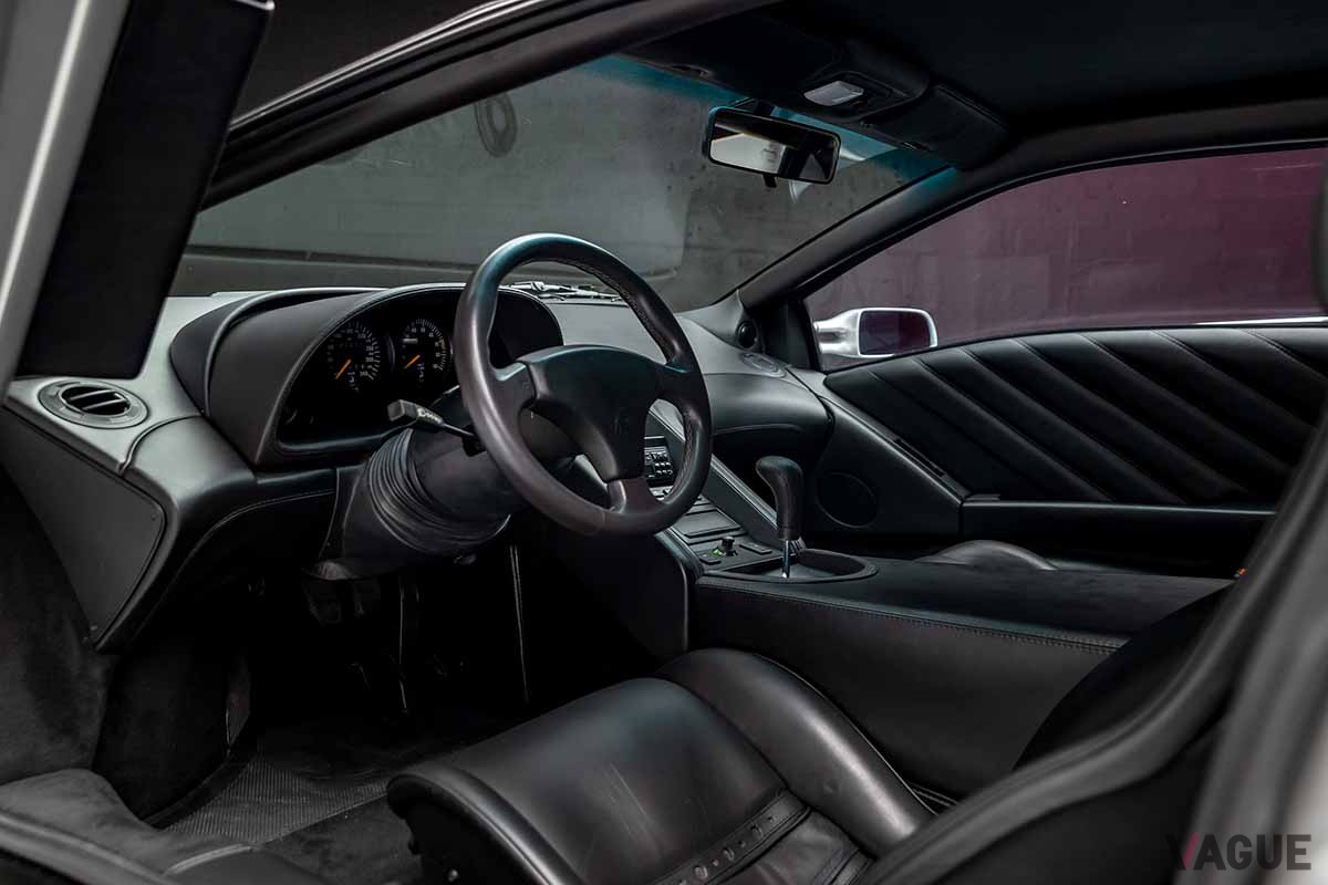 オークションに出品された1994年式ランボルギーニ「ディアブロVT」(c)2024 Courtesy of RM Sotheby's