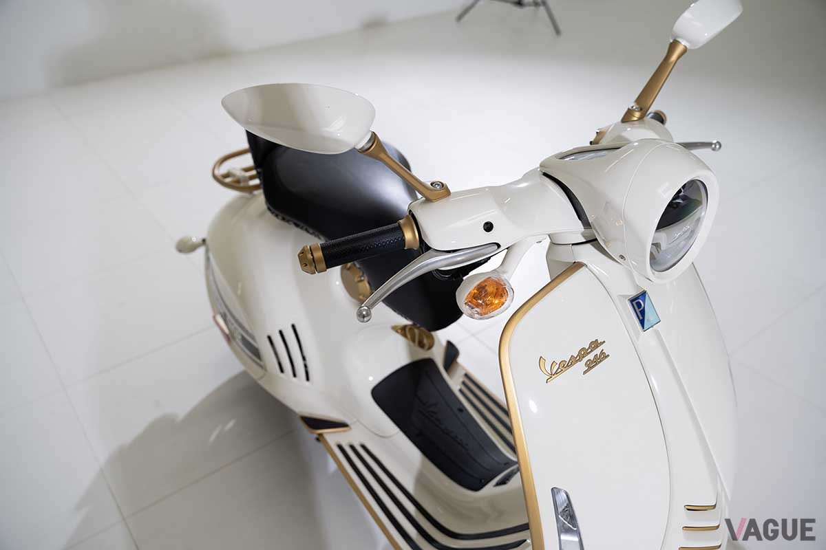 オークションに出品された2022年式ベスパ「946 クリスチャン・ディオールリミテッド・エディション」Kevin McCauley(c)2024 Courtesy of RM Sotheby's