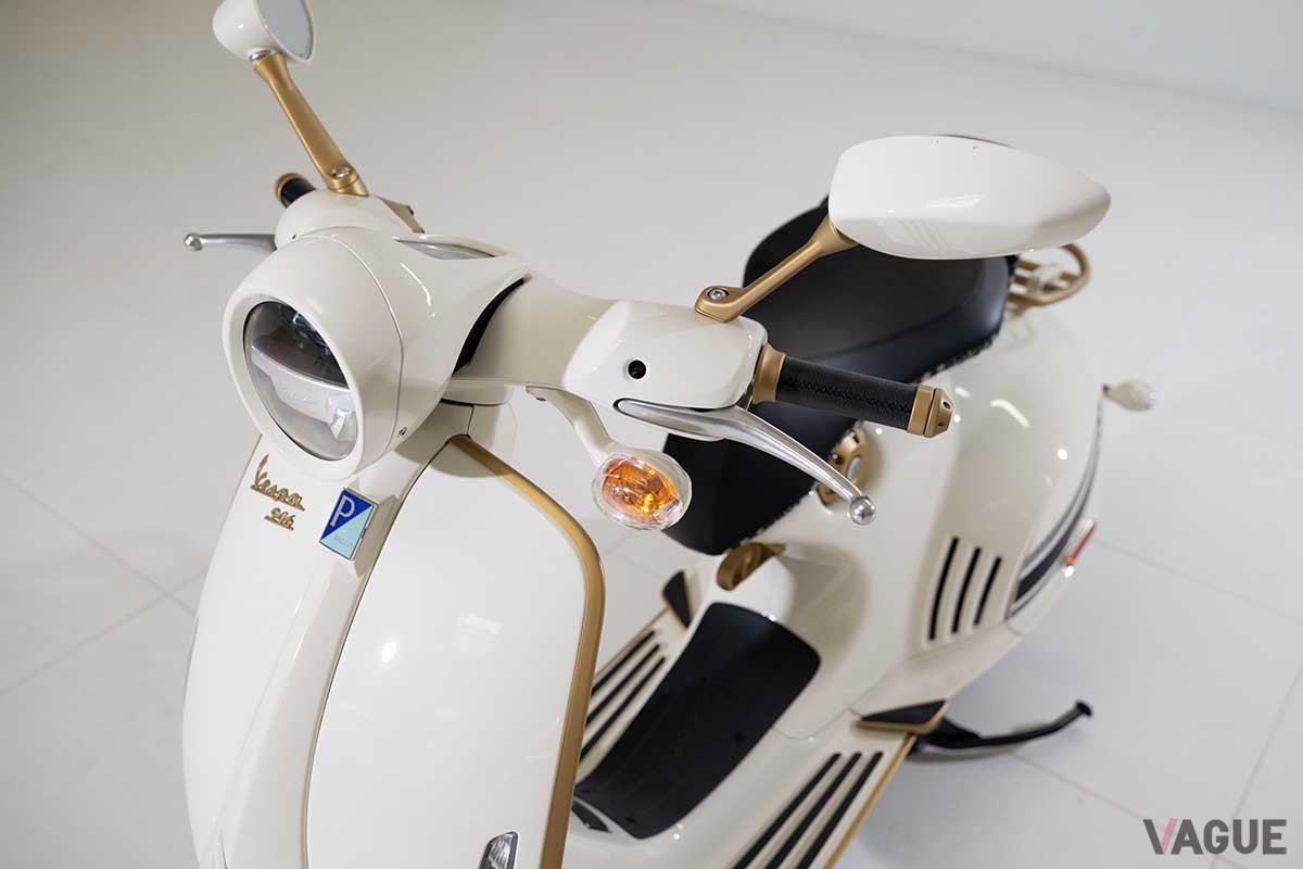 オークションに出品された2022年式ベスパ「946 クリスチャン・ディオールリミテッド・エディション」Kevin McCauley(c)2024 Courtesy of RM Sotheby's