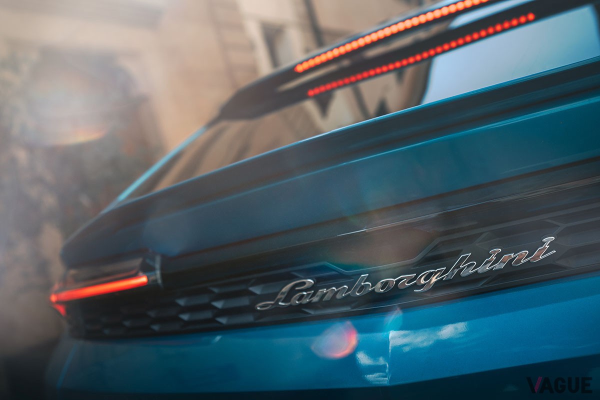 ランボルギーニ新型「ウルスSE」