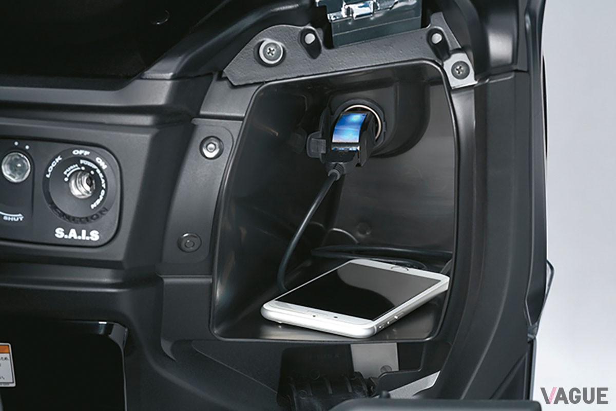 国産唯一の400ccビッグスクーターであるスズキ「バーグマン400 ABS」の価格が改定された