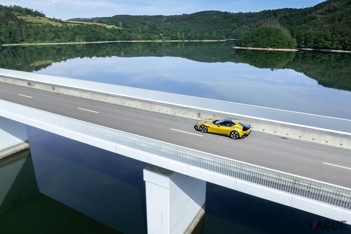 フェラーリ新型「ドーディチ チリンドリ」