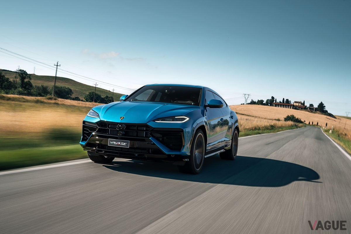 ランボルギーニ新型「ウルスSE」