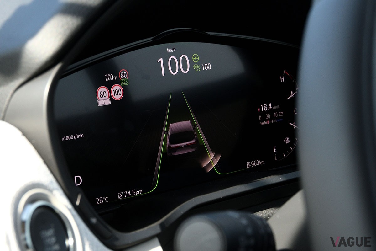 マツダ新型「CX-80 XDハイブリッド プレミアムモダン」