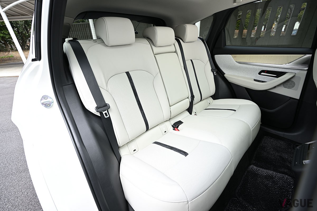 マツダ「CX-60」