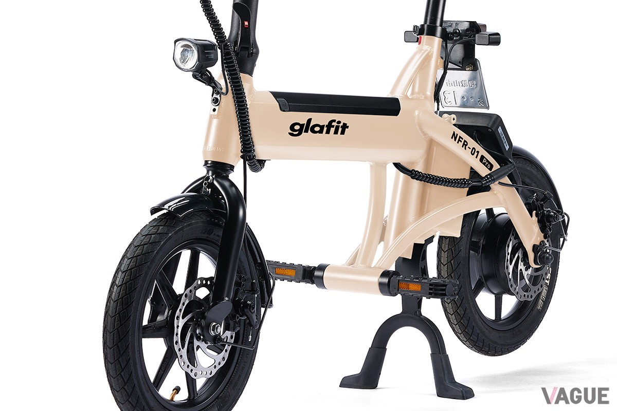 glafit製の電動サイクル。デザイン性が高く、女性にもウケが良い