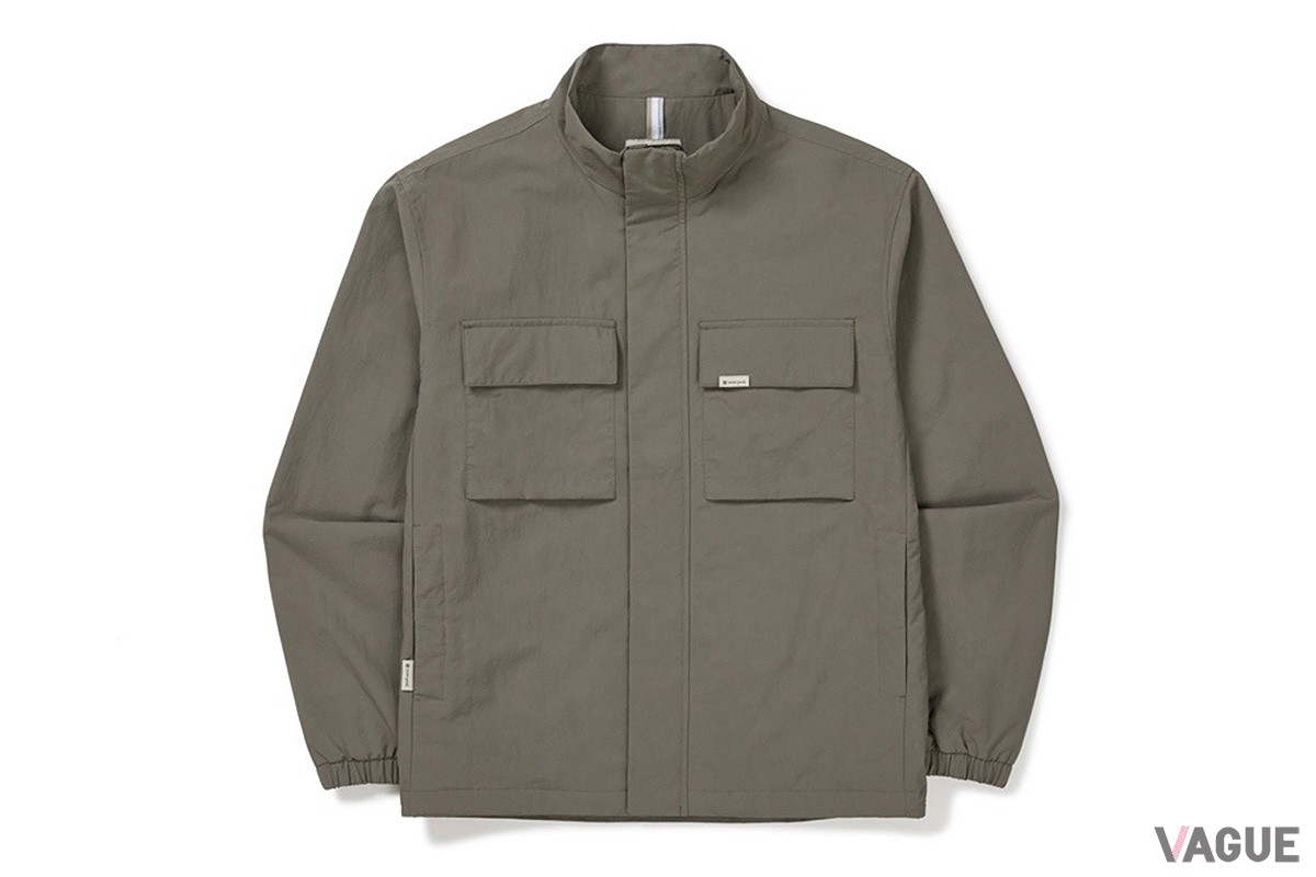 Cample Stand Neck Windbreaker「ダークカーキ」