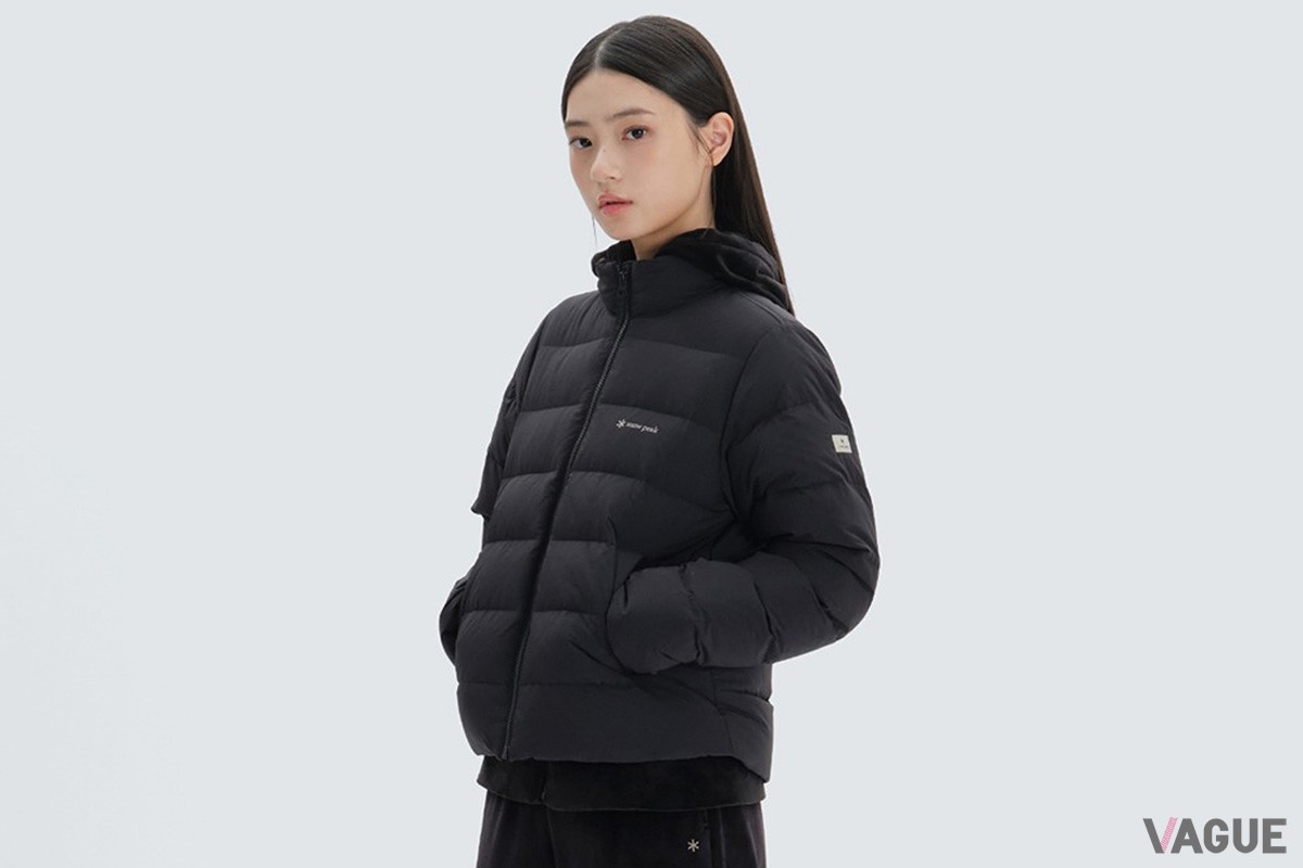 Stand Neck Women‘s Lightweight Down「ブラック」