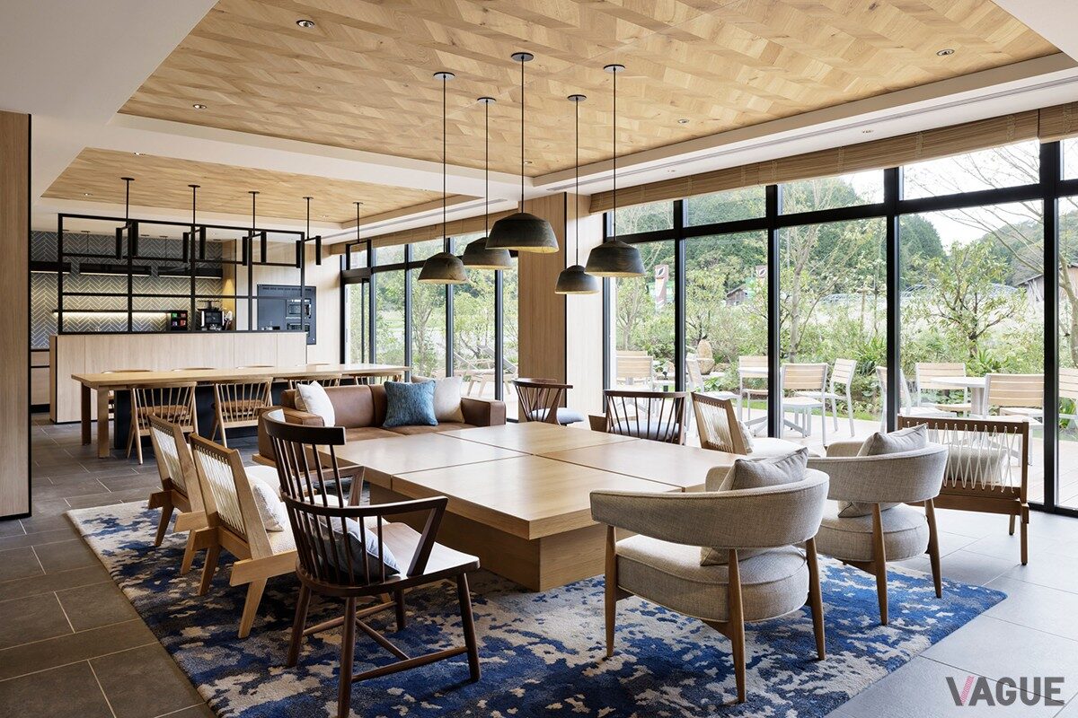 「フェアフィールド･バイ･マリオット･岡山蒜山高原」のロビーラウンジ