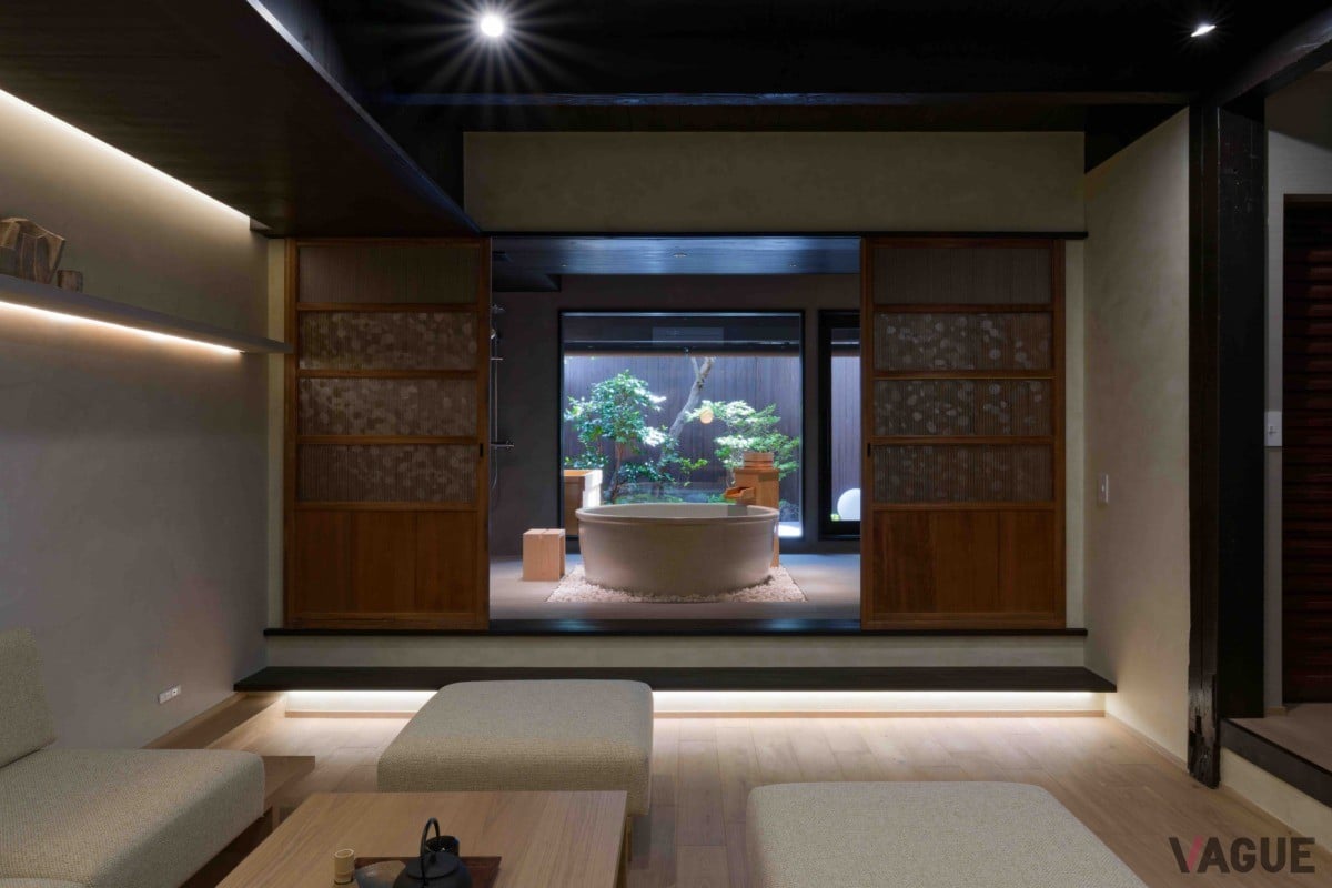 大工・左官・和紙・建具・家具・庭・簾など京都の職人と組みながら作り上げた