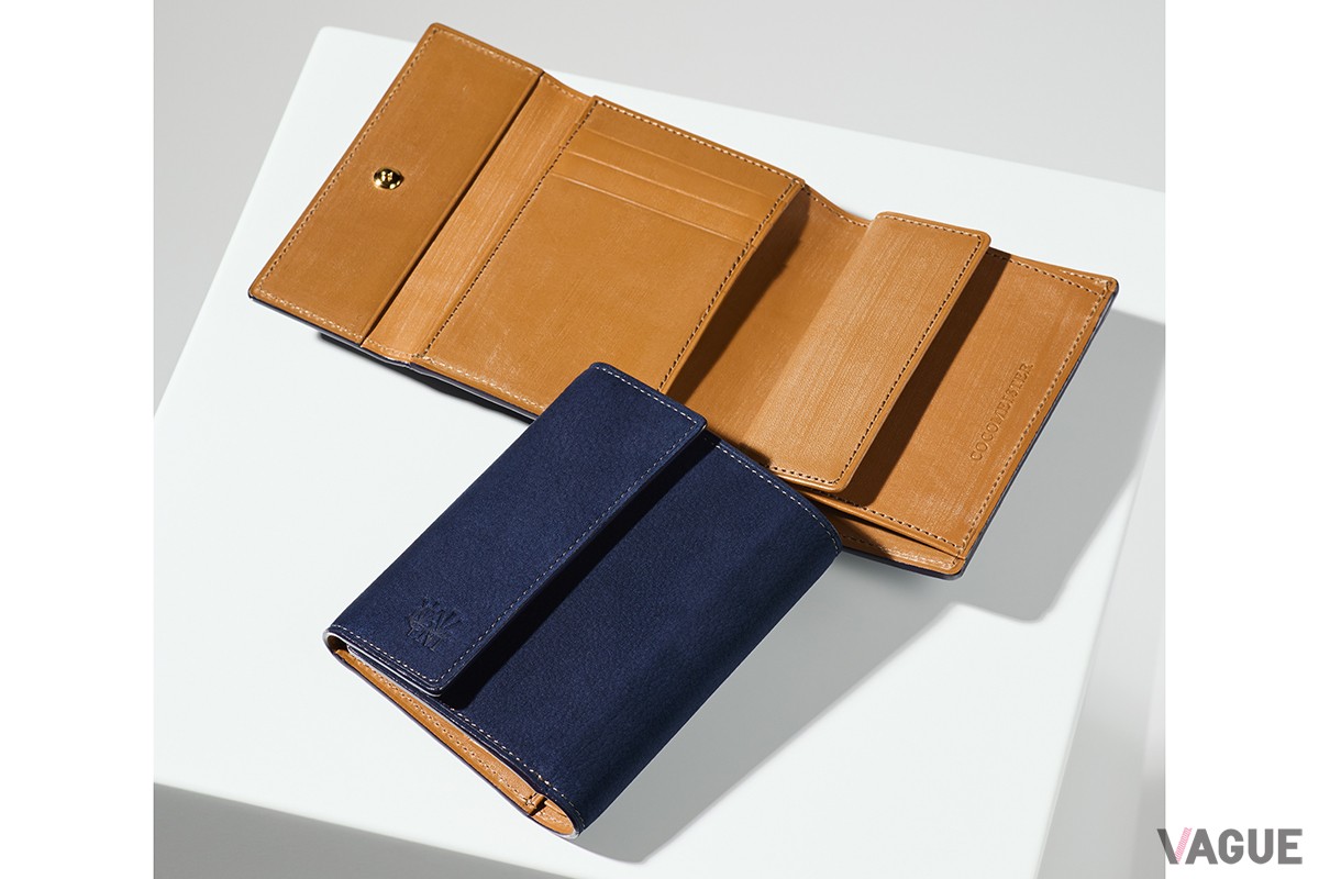 ロイヤルブルー