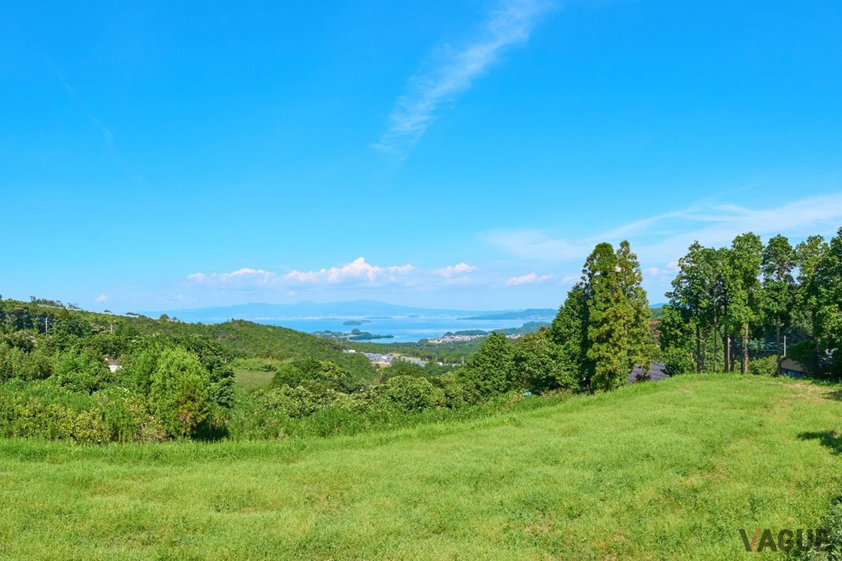 広大な敷地を完全に貸し切り、自然に囲まれた中で他者に邪魔されることなく静かな時間