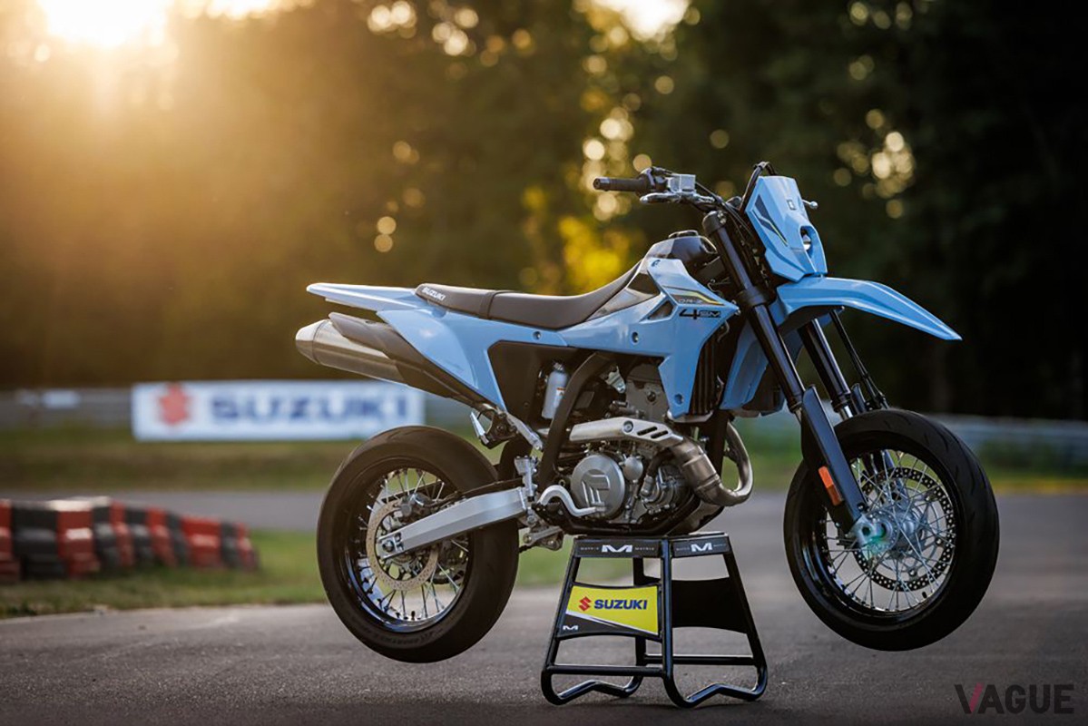 スズキ新型「DR-Z4SM」