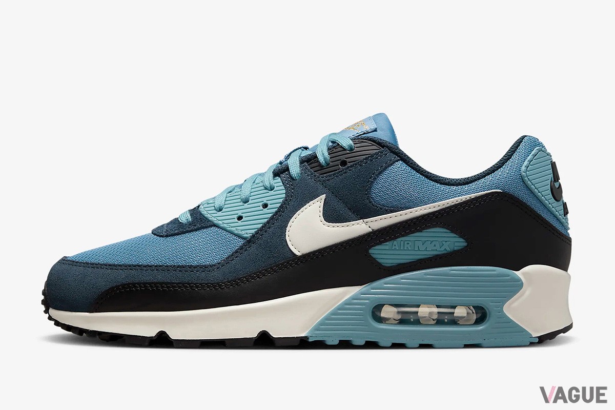さわやかなブルー系の新色が加わったナイキ「エア マックス 90 プレミアム」