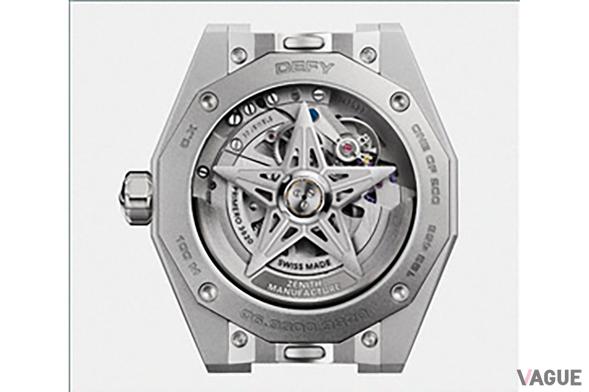 シースルーサファイアガラスのケースバックからは、自動巻自社製ムーブメントの最新世代「エル・プリメロ3620SK」の動きを鑑賞できる