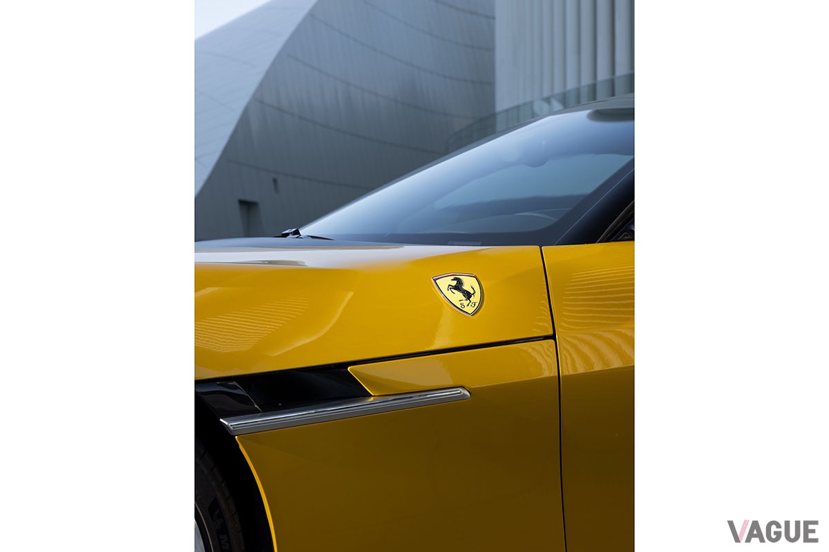 フェラーリ「ドーディチ チリンドリ」