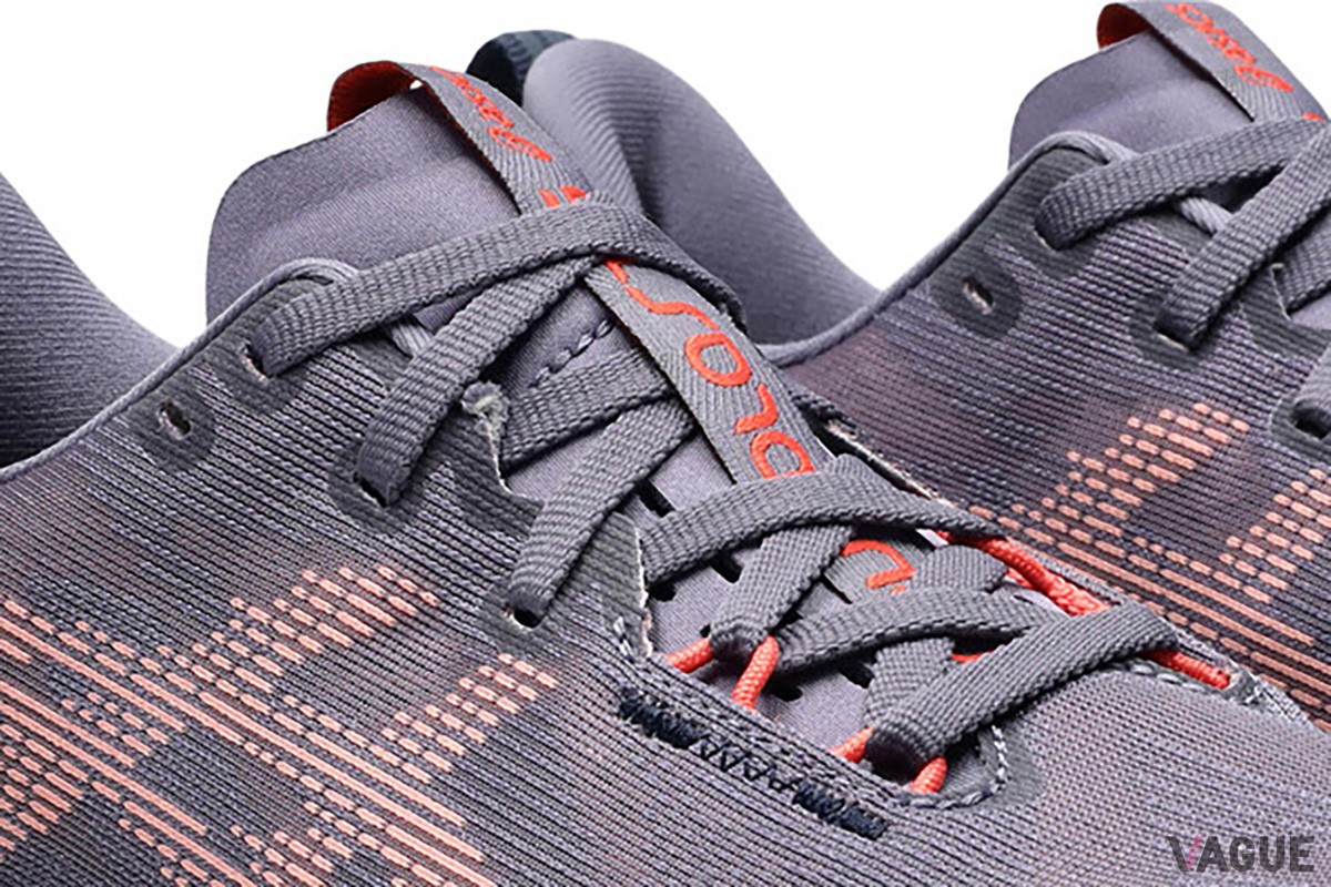 アシックスの新作ランニングシューズ「NOVABLAST 5」