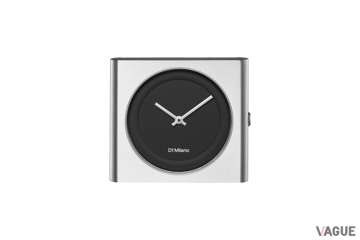 「D1 MILANO　BLOCK」グレー（1万4300円、消費税込）