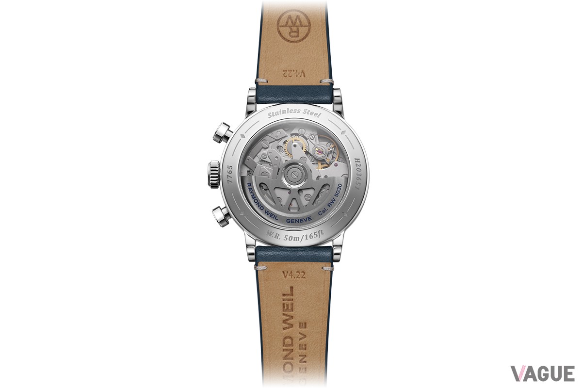 「レイモンド ウェイル ミレジム クロノグラフ」ブルー×レザーストラップ（品番：7765-STC-50651　59万4000円、消費税別）