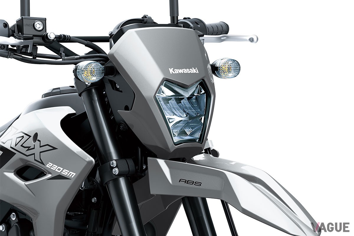 2025年1月13日に発売されることが決定したカワサキの新世代“スーパーモト”「KLX230SM」