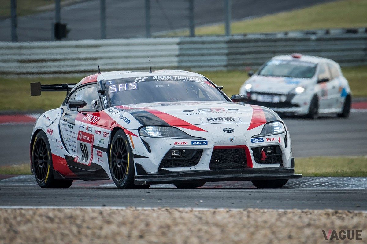 現行型「スープラ」は世界のモータースポーツシーンで活躍