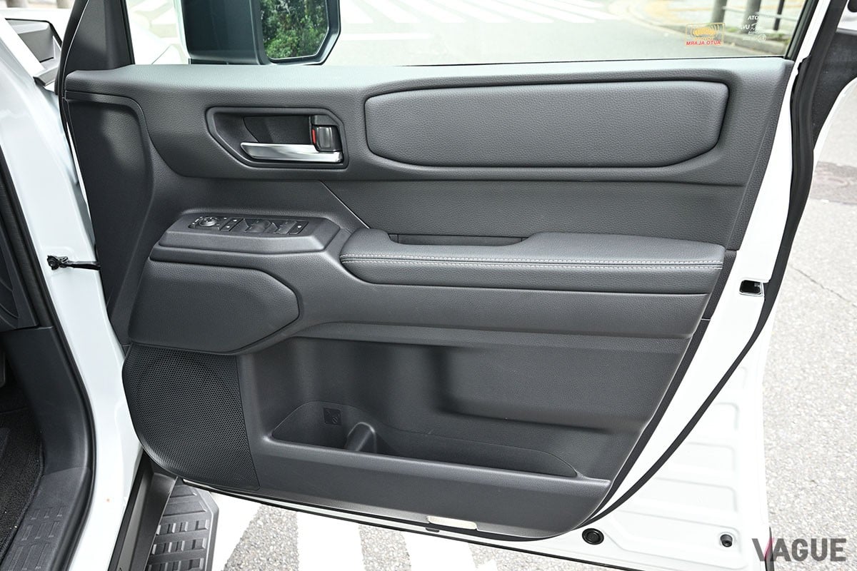 トヨタ「ランドクルーザー250 VX（ガソリン車）」