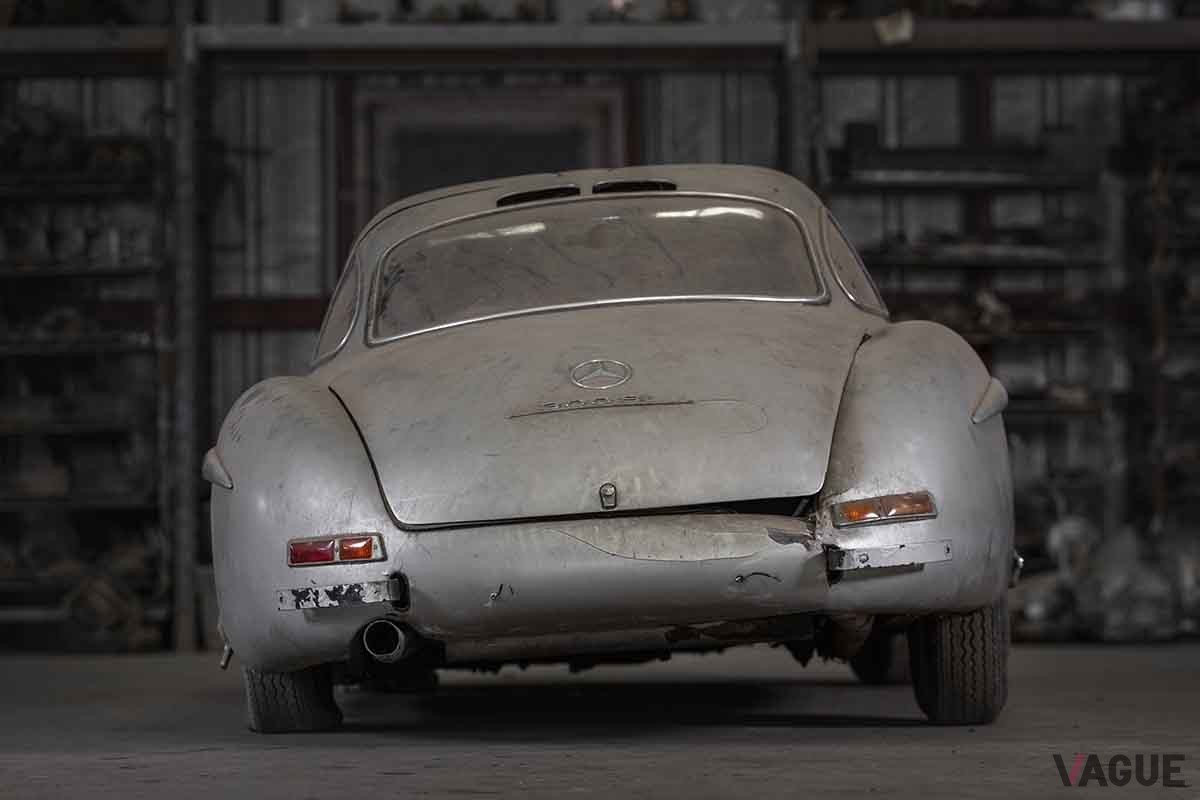 オークションで高値で落札された1956年式メルセデス・ベンツ「300SLアロイ・ガルウイング」Patrick Ernzen（c）2024 Courtesy of RM Sotheby's