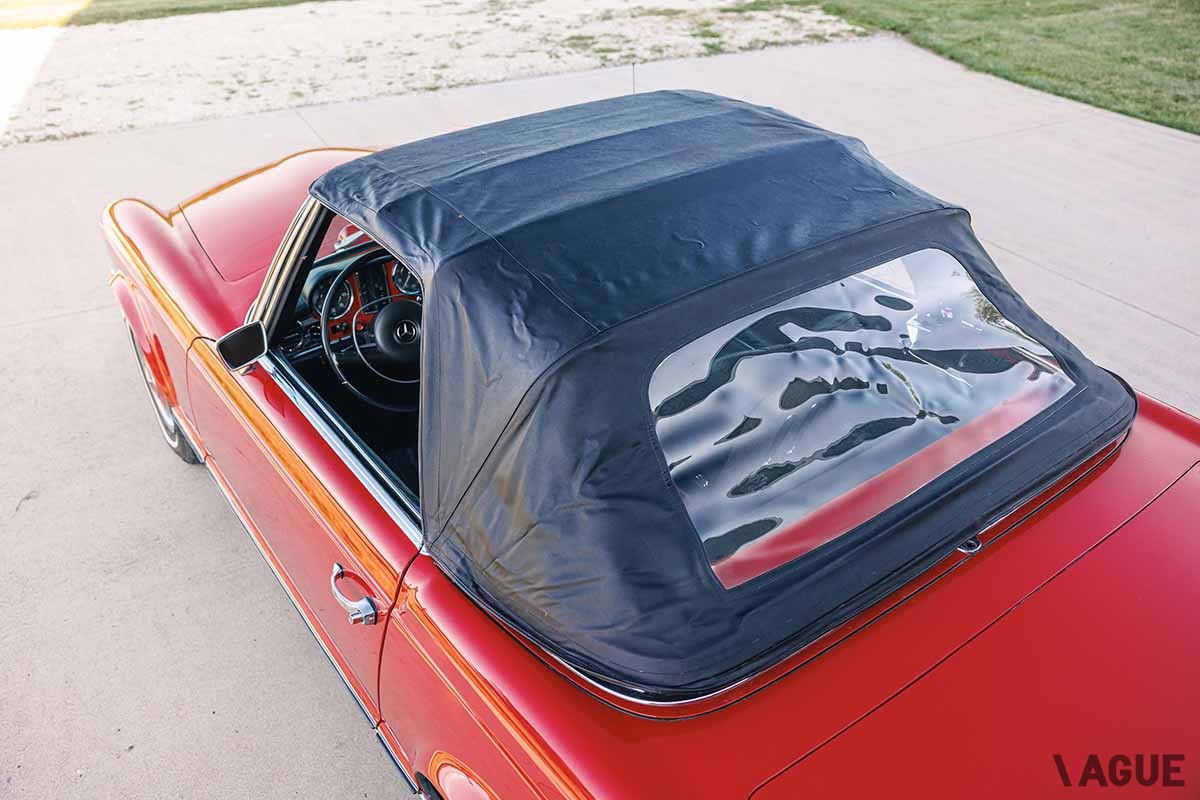 オークションに出品された1968年式メルセデス・ベンツ「280SLパゴダ」Theodore W.Pieper(c)2024 Courtesy of RM Sotheby's