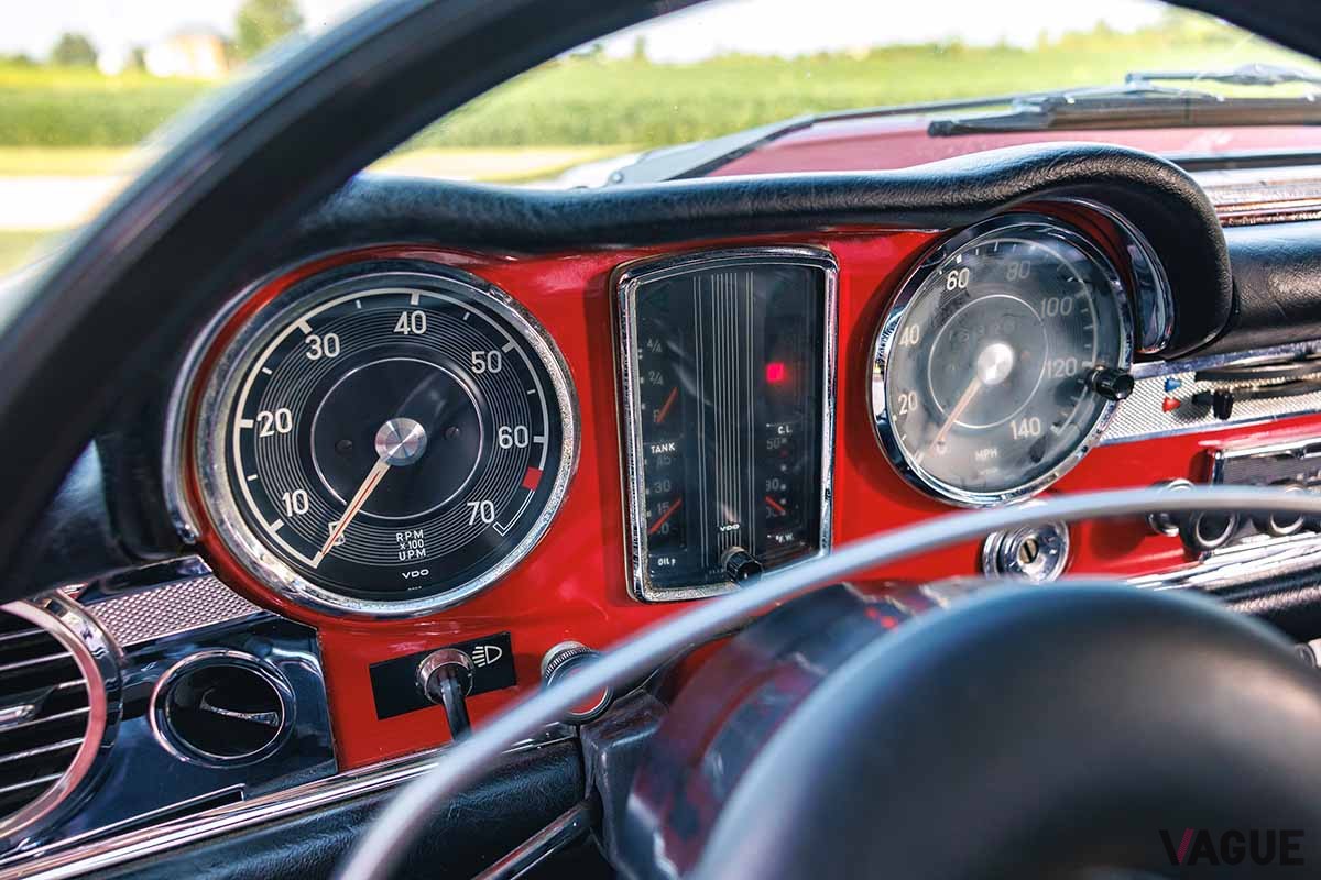 オークションに出品された1968年式メルセデス・ベンツ「280SLパゴダ」Theodore W.Pieper(c)2024 Courtesy of RM Sotheby's