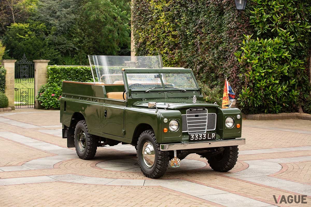 オークションに出品された1978年式ランドローバー シリーズ III「ロイヤル レビュー」Tom Gidden (c)2024 Courtesy of RM Sotheby's
