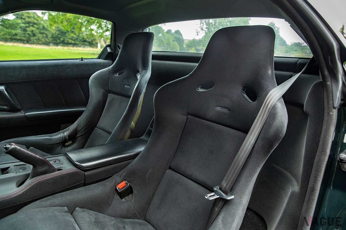 英国オークションに登場した1994年式ホンダ「NSX-R」のインテリアTom Gidden（c）2024 Courtesy of RM Sotheby's