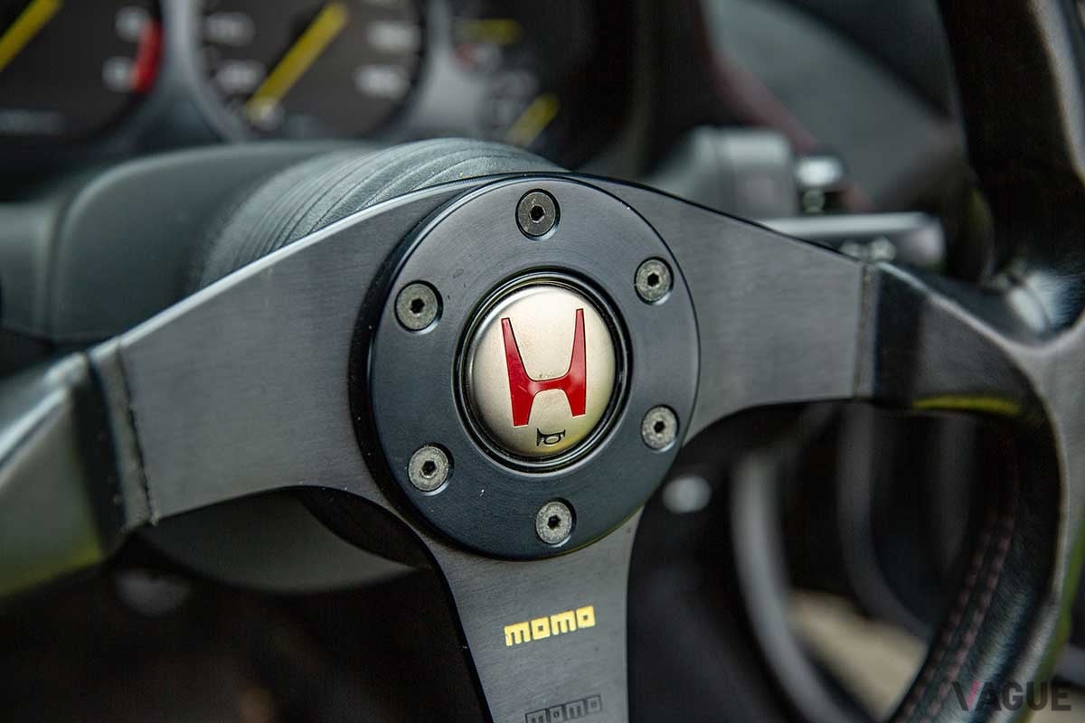 英国オークションに登場した1994年式ホンダ「NSX-R」のインテリアTom Gidden（c）2024 Courtesy of RM Sotheby's