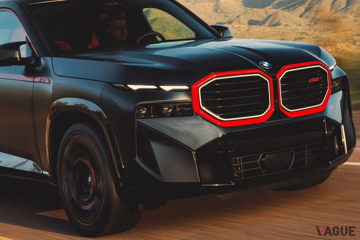 日本に上陸したBMW新型「XMレーベル」