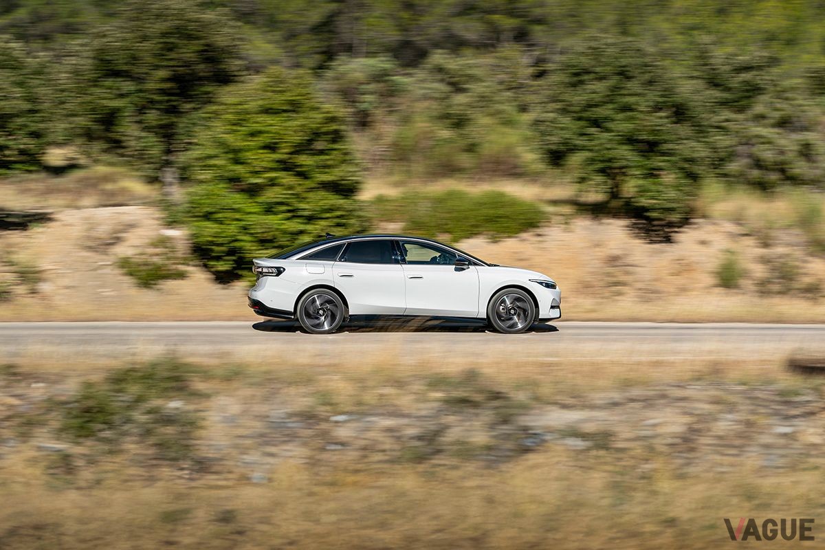 VW新型「ID.7」