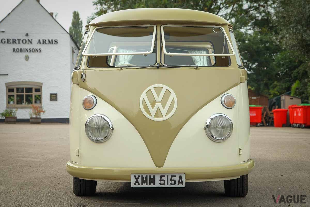 オークションに出品された1963年製VW「タイプ2」ベースのカスタム・キャンピングカー