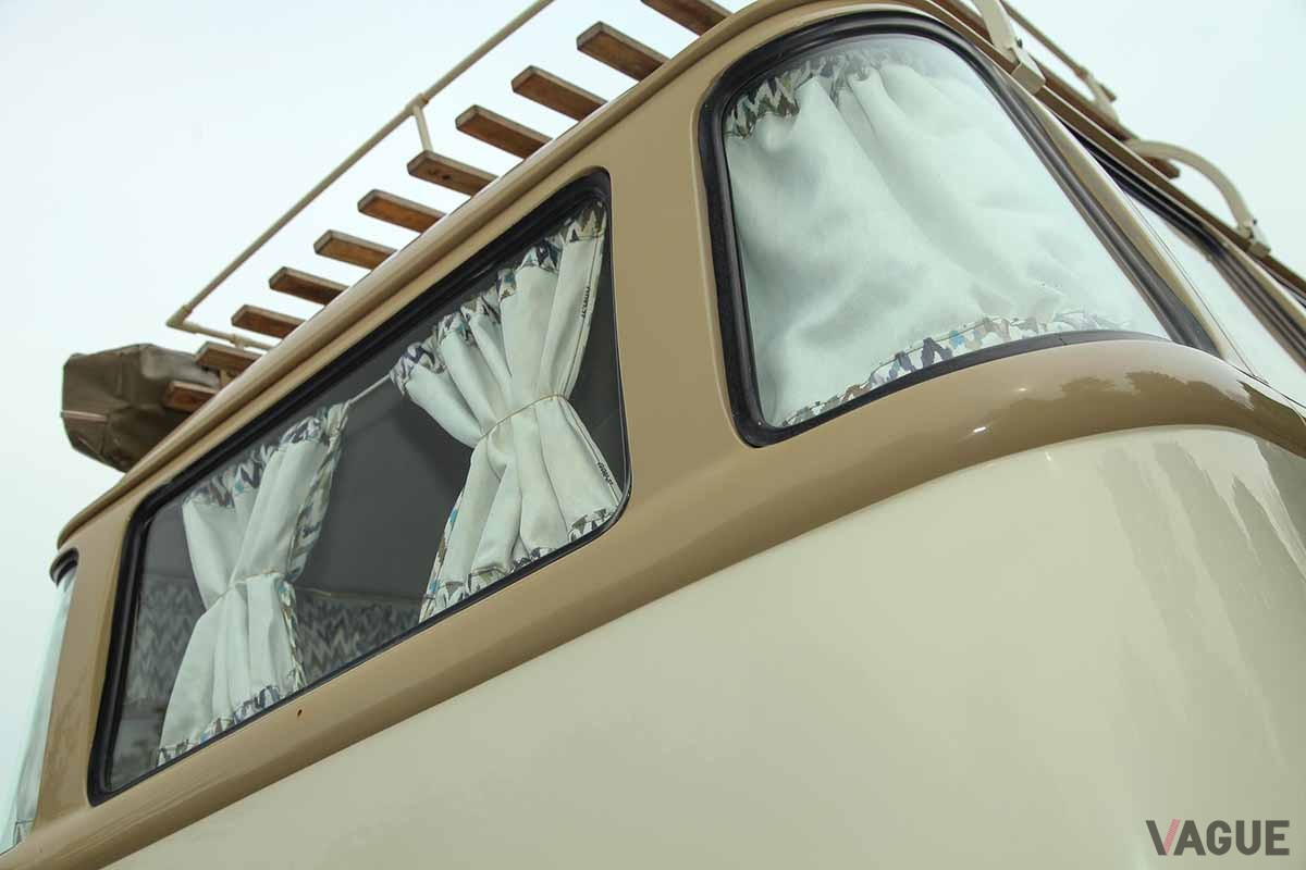 オークションに出品された1963年製VW「タイプ2」ベースのカスタム・キャンピングカー