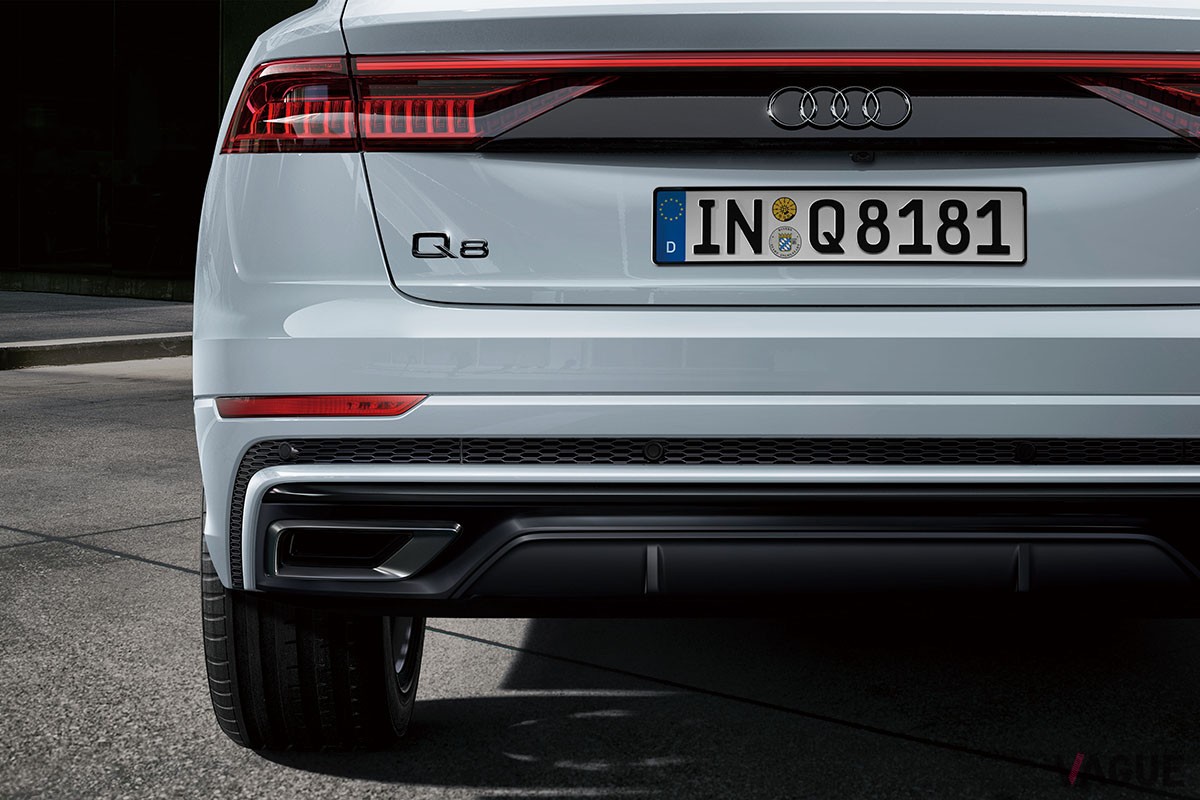 アウディQ8のディーゼルモデル「Q8 50 TDIクワトロSライン」をベースにした限定車「Q8 ブロンズエディション」