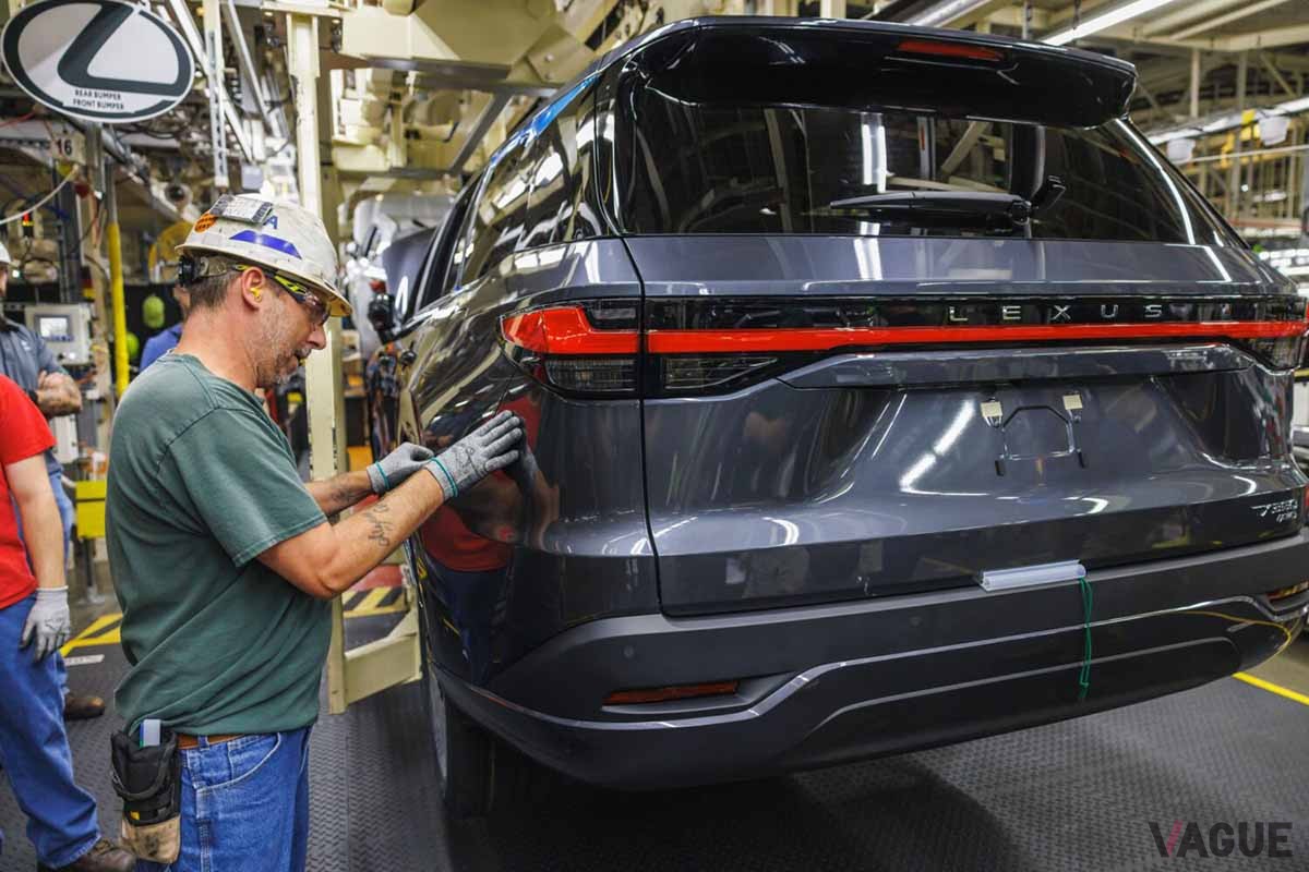 米国インディアナ州にあるTMMIで生産が開始されたレクサス新型「TX」