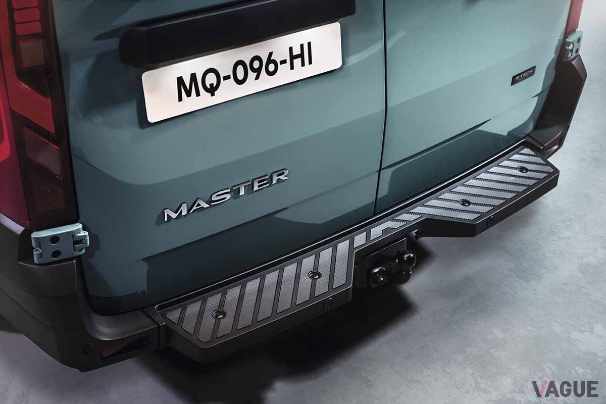 欧州でフルモデルチェンジされ登場したルノー新型「マスター」