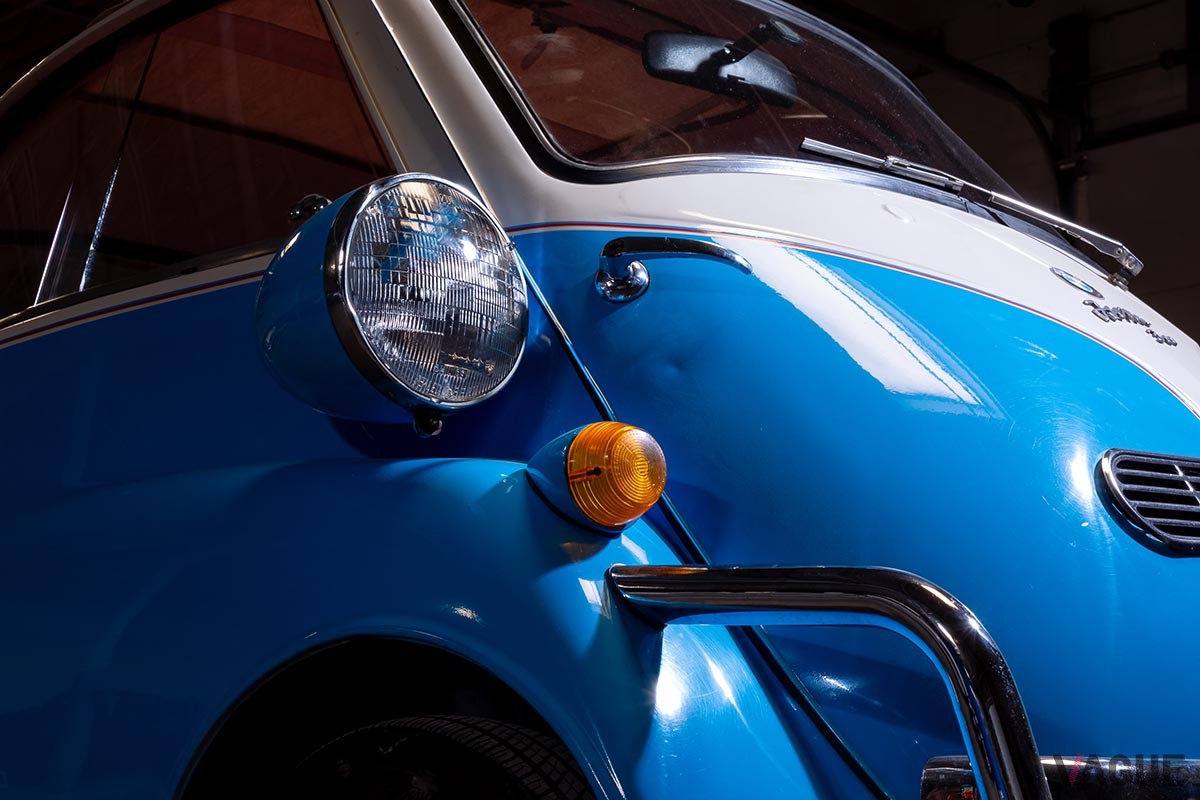 オークションに出品された1957年式BMW「イセッタ」Alex Stewart(c)2024 Courtesy of RM Sotheby's