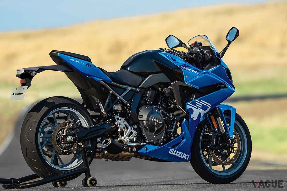 スズキ「GSX-8R」
