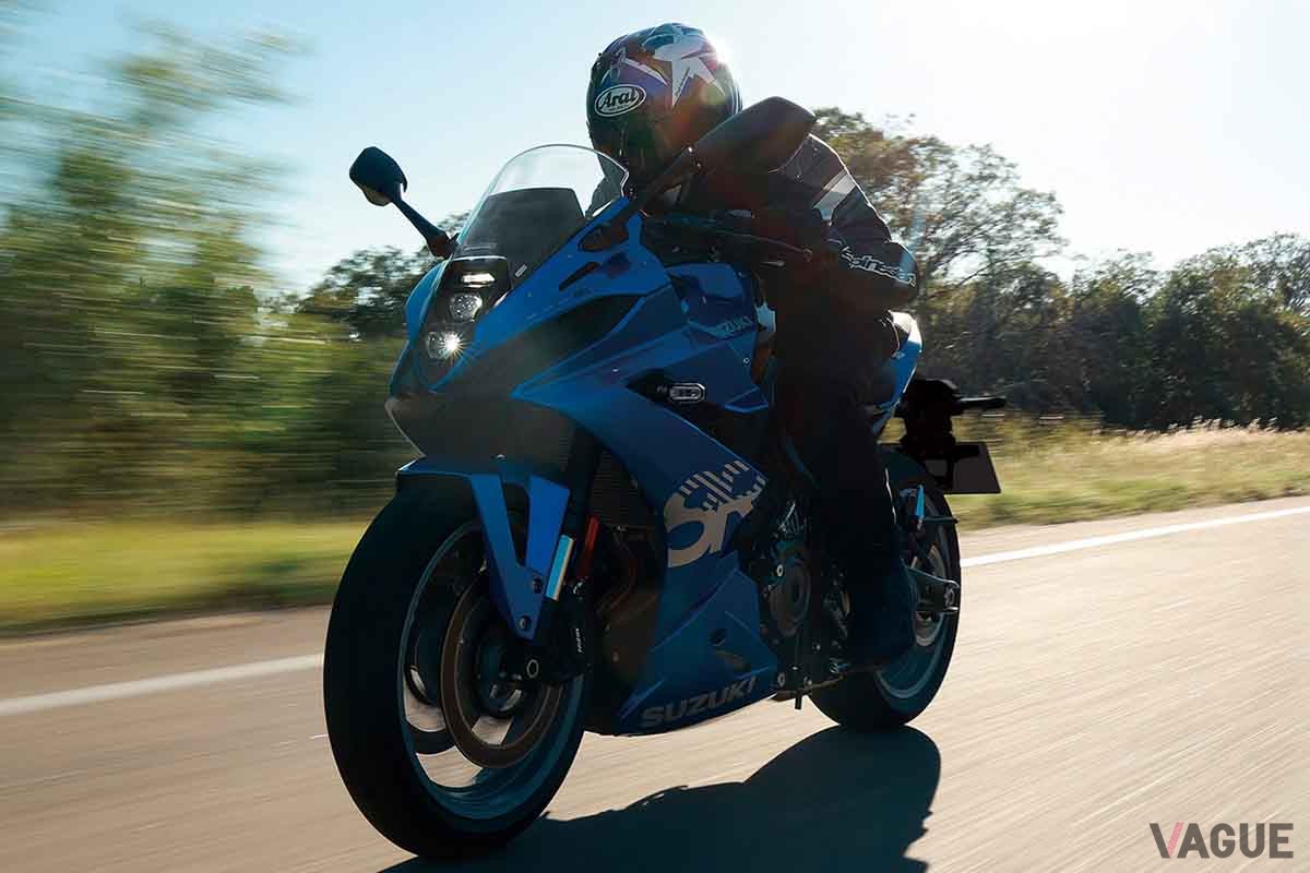 スズキ「GSX-8R」