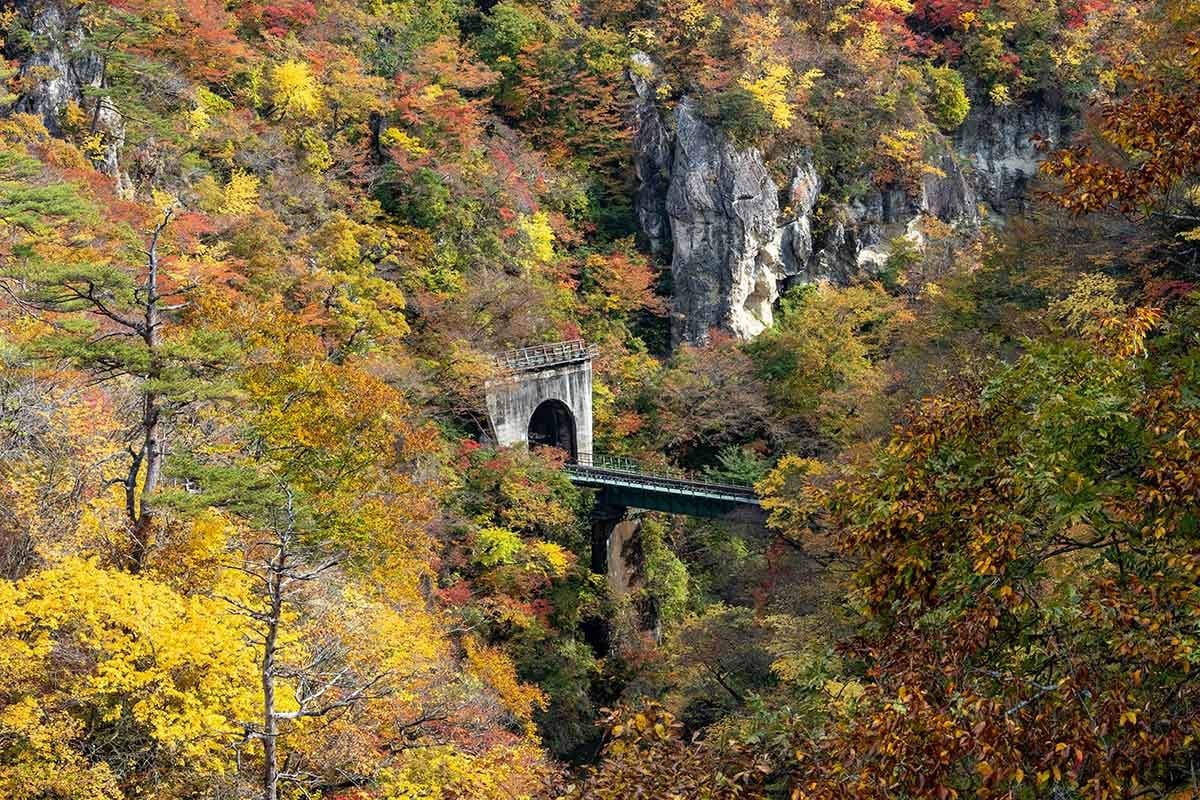 宮城県大崎市にある「鳴子峡」