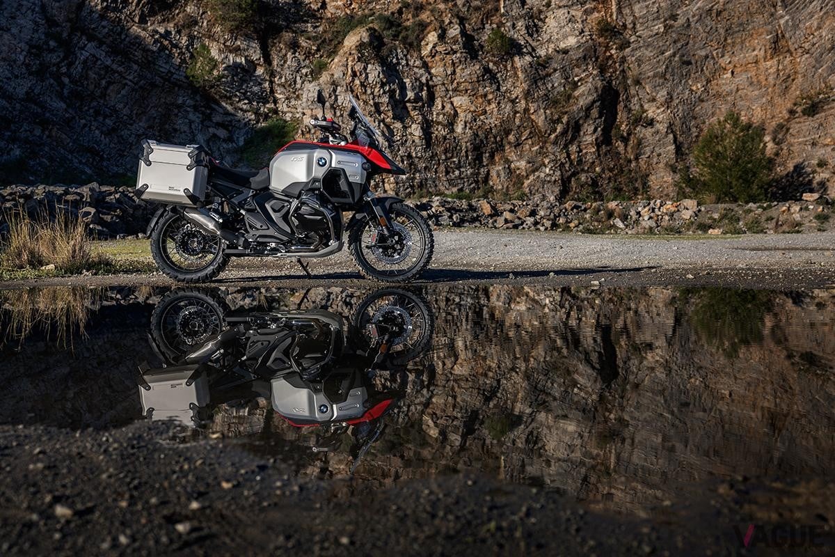 2024年9月に日本でも発表されたBMWモトラッド新型「R1300GSアドベンチャー」