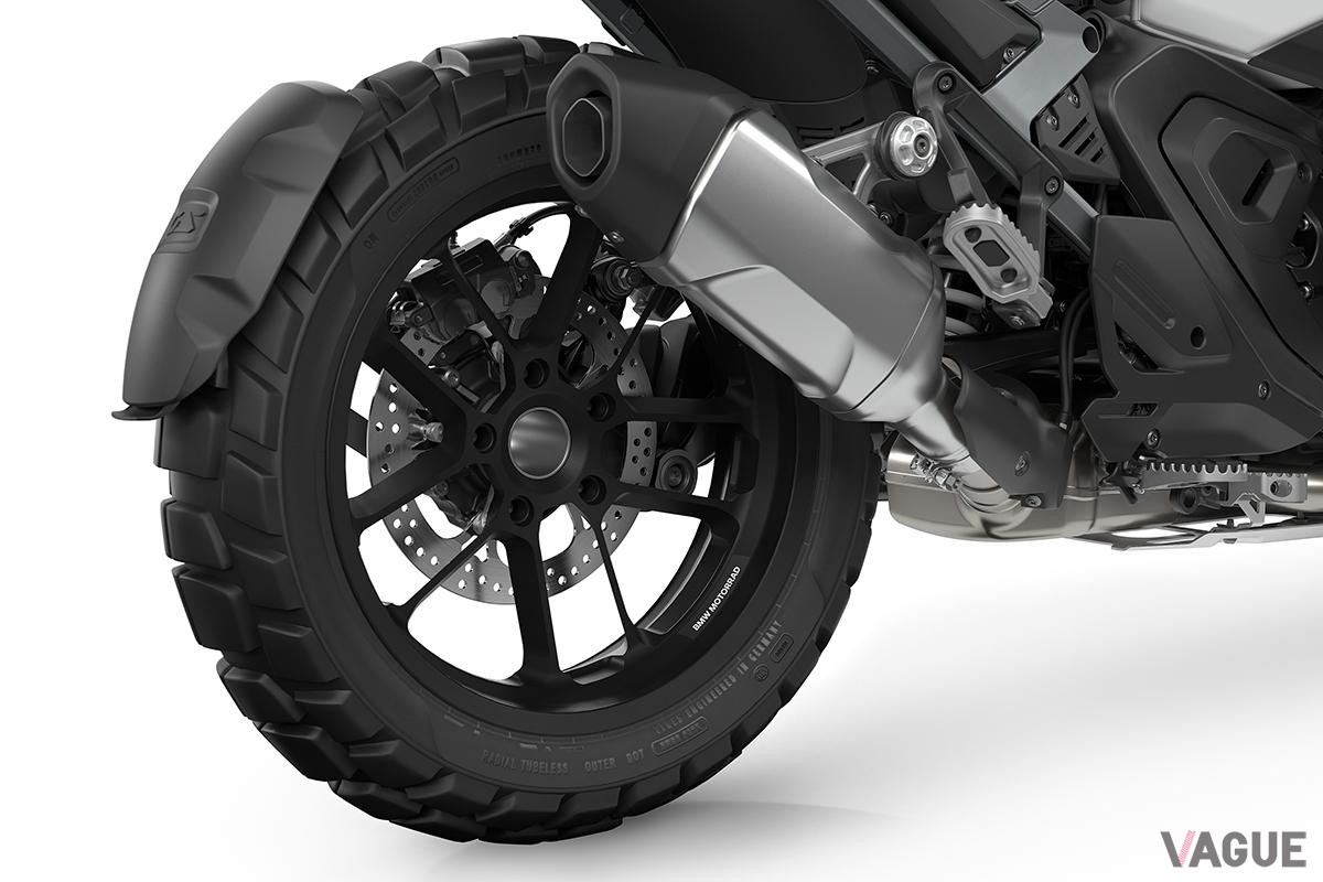 2024年9月に日本でも発表されたBMWモトラッド新型「R1300GSアドベンチャー」