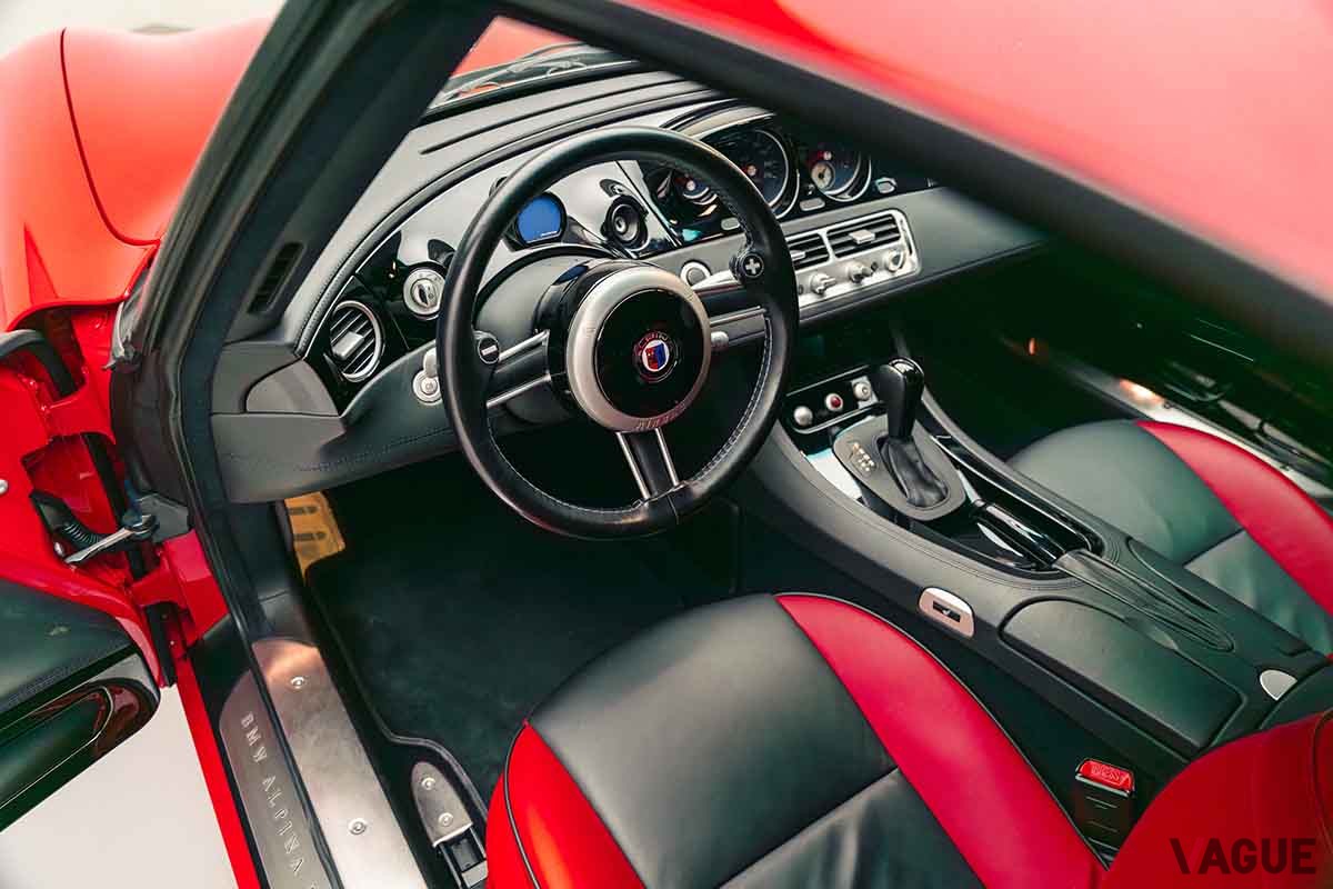 オークションに登場した2003年式BMWアルピナ「ロードスターV8」Daniel Civira(c)2024 Courtesy of RM Sotheby's